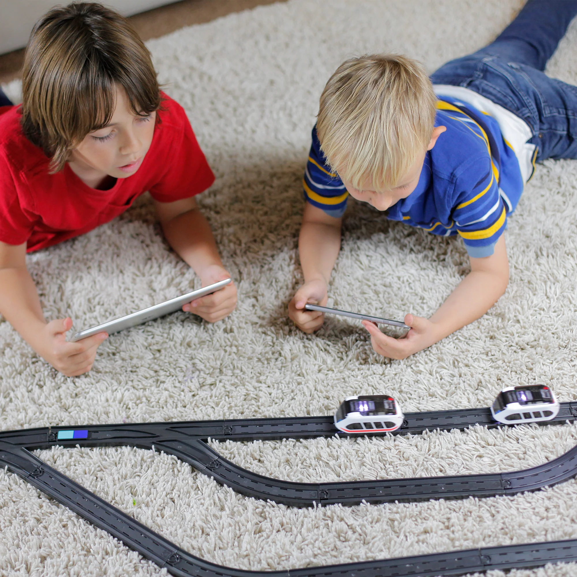 Intelino: Smart Train Starter Set - Image 9